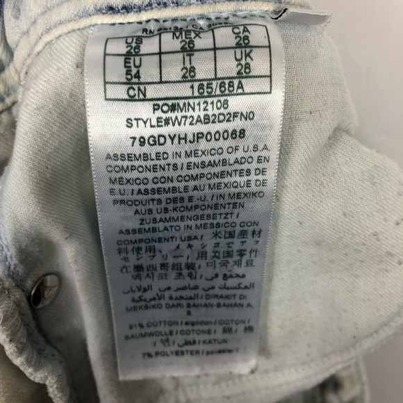 Vintage Guess Bleached Raw Hem Shorts Sz 26 - Picture 7 of 7